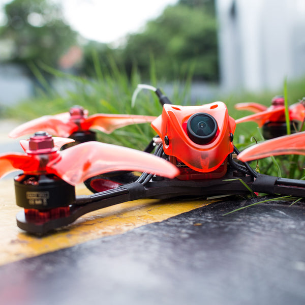 Babyhawk R pro 4 inch F4 Mini Magnum III BLHeli32 3-6s RS1606 3300kv BNF Frsky D8 FPV racing drone